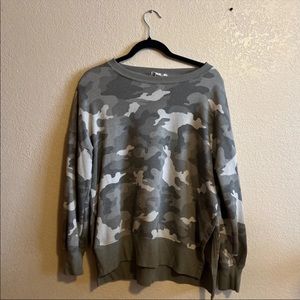 Camo Hippie Rose Swestshirt